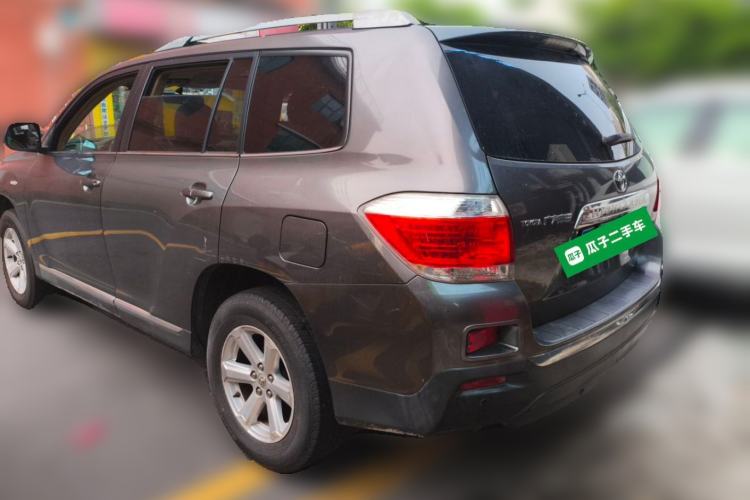 Used Toyota Highlander 2013 2.7L Two-Wheel Drive 5-Seater Purple Gold Edition Rear Left 45 Deg