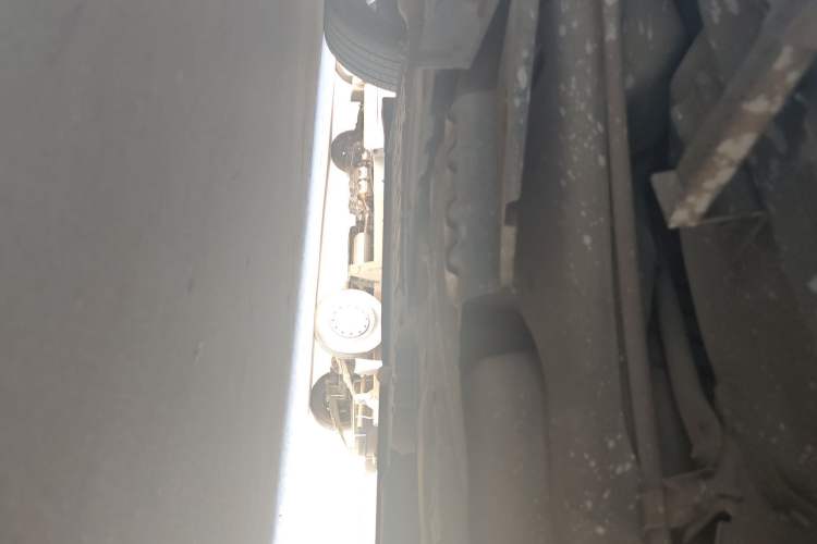 Used Toyota Highlander 2013 2.7L Two-Wheel Drive 7-Seater Zijin Edition Chassis Front Right