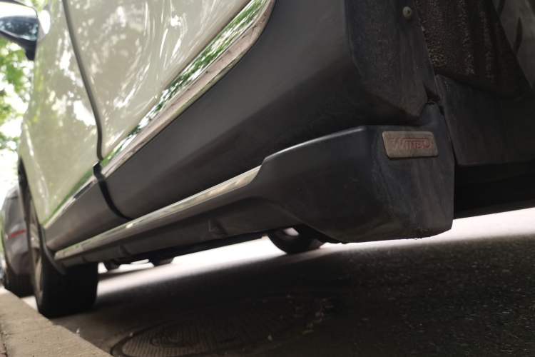 Used Toyota Highlander 2013 2.7L 2WD 7-Seater Explorer Edition Chassis Rear Left