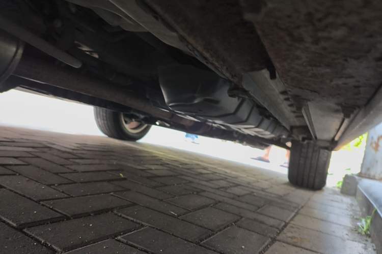 Used Toyota Highlander 2013 2.7L Two-Wheel Drive 7-Seater Zijin Edition Chassis Rear Right