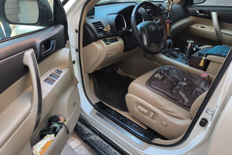 Used Toyota Highlander 2013 2.7L Two-Wheel Drive 7-Seater Zijin Edition Driver Seat