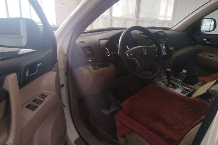 Used Toyota Highlander 2013 2.7L Two-Wheel Drive 5-Seater Purple Gold Edition Driver Seat