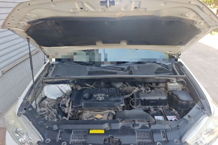 Used Toyota Highlander 2013 2.7L Two-Wheel Drive 5-Seater Purple Gold Edition Engine Bay