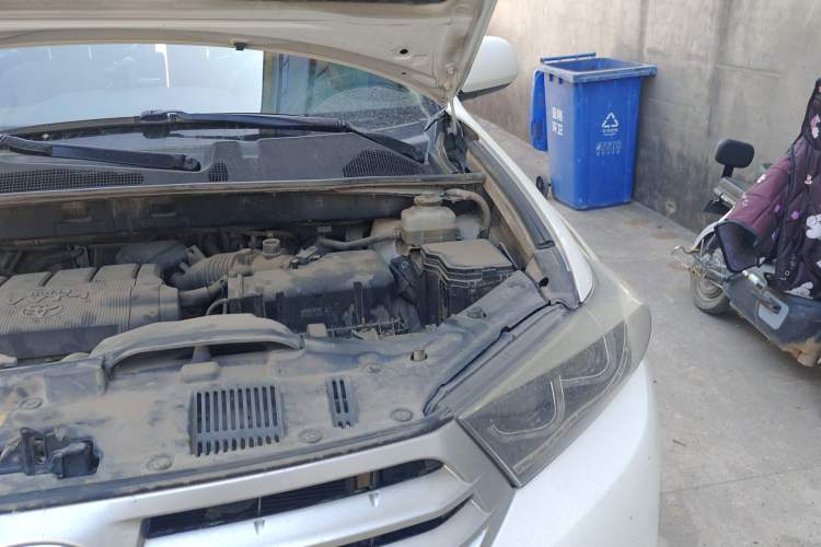 Used Toyota Highlander 2013 2.7L Two-Wheel Drive 7-Seater Zijin Edition Engine Bay Left