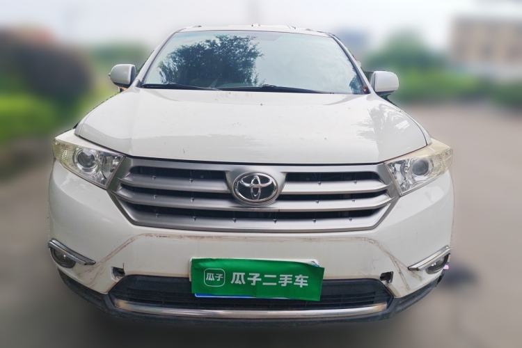 Used Toyota Highlander 2013 2.7L Two-Wheel Drive 5-Seater Purple Gold Edition Front