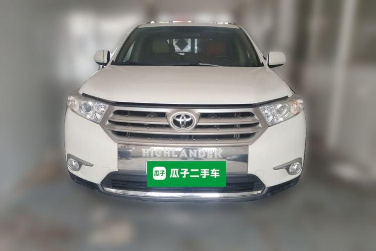 Used Toyota Highlander 2013 2.7L Two-Wheel Drive 5-Seater Purple Gold Edition Front