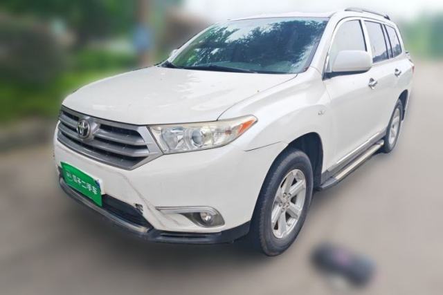 Used Toyota Highlander 2013 2.7L Two-Wheel Drive 5-Seater Purple Gold Edition