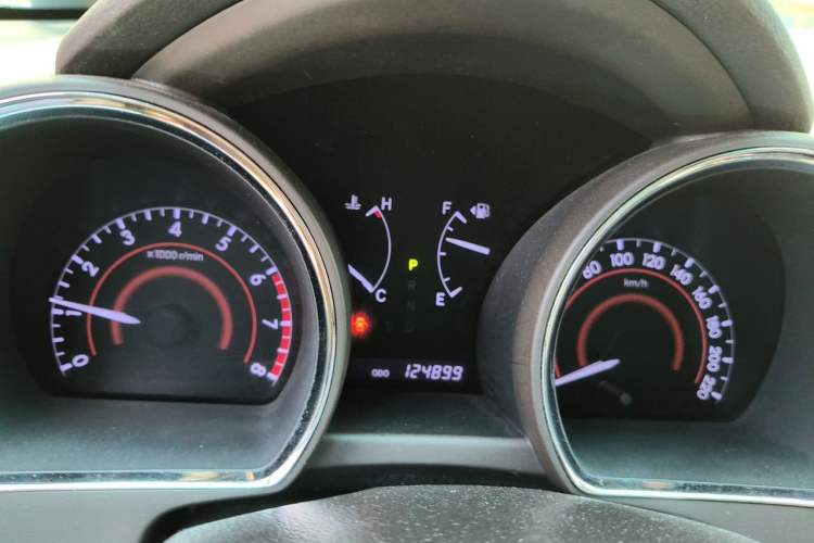 Used Toyota Highlander 2013 2.7L Two-Wheel Drive 5-Seater Purple Gold Edition Instrument Cluster
