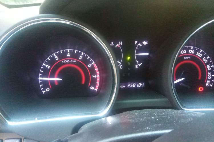 Used Toyota Highlander 2013 2.7L Two-Wheel Drive 5-Seater Purple Gold Edition Instrument Cluster
