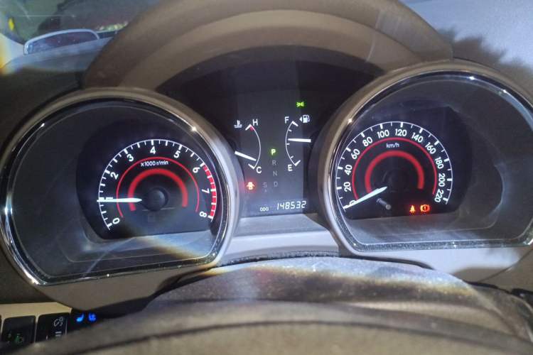 Used Toyota Highlander 2013 2.7L Two-Wheel Drive 5-Seater Purple Gold Edition Instrument Cluster