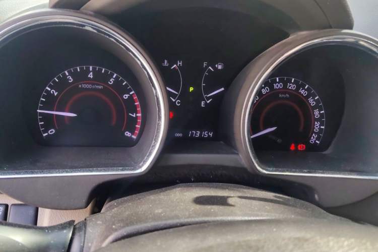Used Toyota Highlander 2013 2.7L Two-Wheel Drive 5-Seater Purple Gold Edition Instrument Cluster