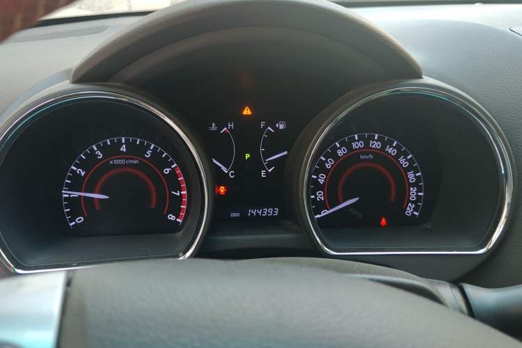 Used Toyota Highlander 2013 2.7L Two-Wheel Drive 7-Seater Zijin Edition Instrument Cluster