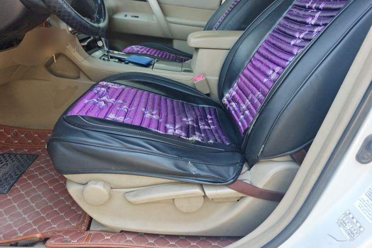 Used Toyota Highlander 2013 2.7L Two-Wheel Drive 5-Seater Purple Gold Edition Left Front Seat