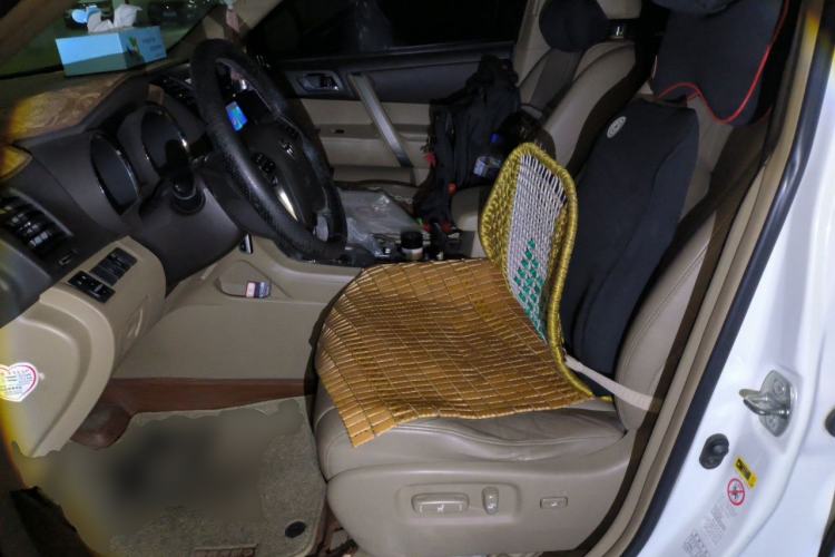 Used Toyota Highlander 2013 2.7L Two-Wheel Drive 7-Seater Zijin Edition Left Front Seat