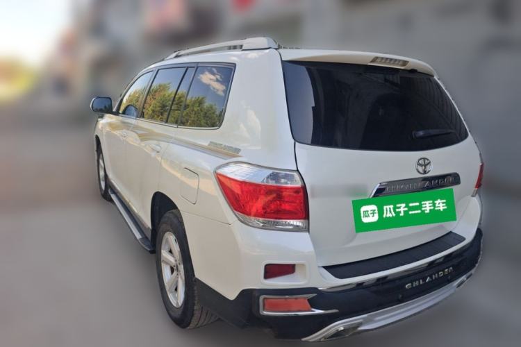 Used Toyota Highlander 2013 2.7L Two-Wheel Drive 5-Seater Purple Gold Edition Rear Left 45 Deg