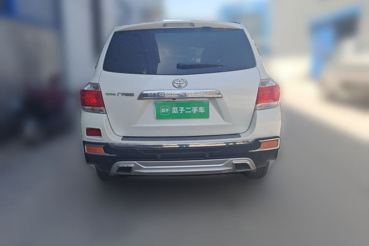 Used Toyota Highlander 2013 2.7L Two-Wheel Drive 7-Seater Zijin Edition Rear