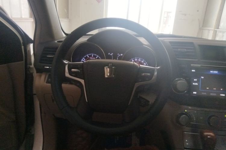 Used Toyota Highlander 2013 2.7L Two-Wheel Drive 5-Seater Purple Gold Edition Steering Wheel