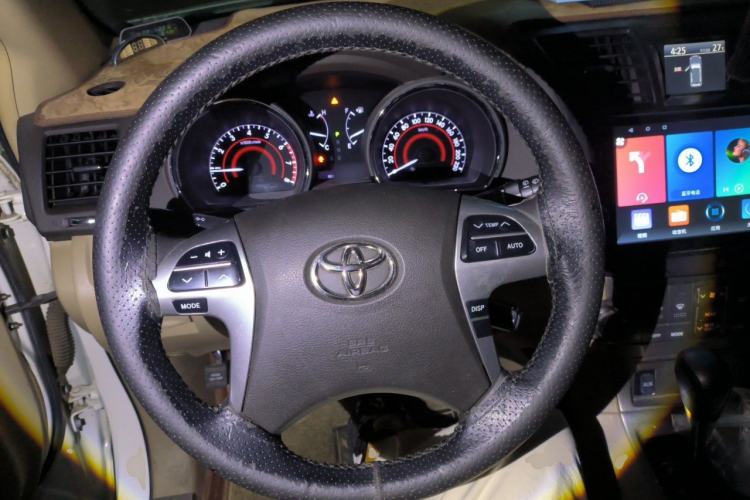 Used Toyota Highlander 2013 2.7L Two-Wheel Drive 7-Seater Zijin Edition Steering Wheel