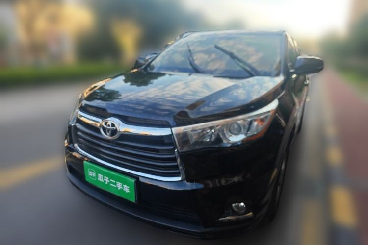 Used Toyota Highlander 2015 2.0T Four-Wheel Drive Luxury Edition 7-Seater Guazi used car, China used car export, Used car for sale, Used  cars, Cheapest cars for sale