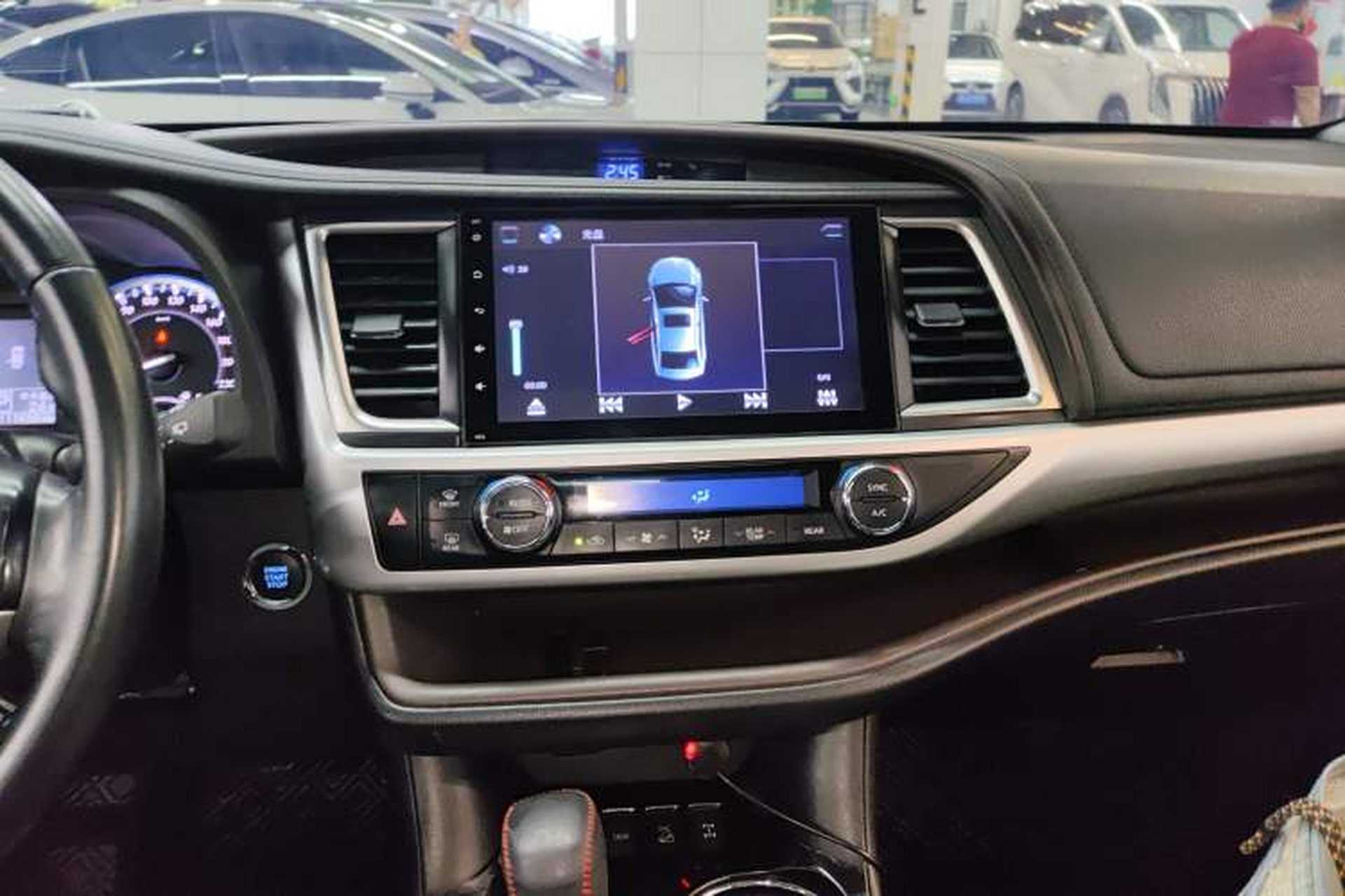 Used Toyota Highlander 2015 2.0T Four-Wheel Drive Luxury Edition 7-Seater Audio And AC Panel