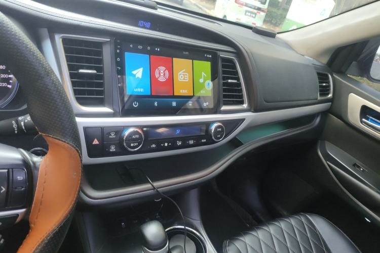Used Toyota Highlander 2015 2.0T Four-Wheel Drive Luxury Edition 7-Seater Audio And AC Panel