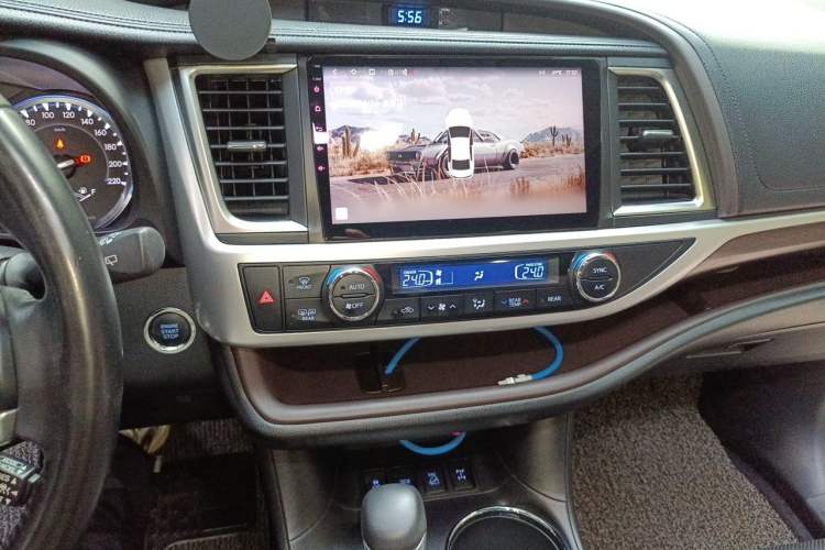 Used Toyota Highlander 2015 2.0T Four-Wheel Drive Ultimate Edition 7-Seater Audio And AC Panel
