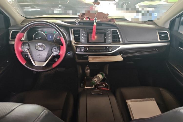 Used Toyota Highlander 2015 2.0T Four-Wheel Drive Luxury Edition 7-Seater Center Console