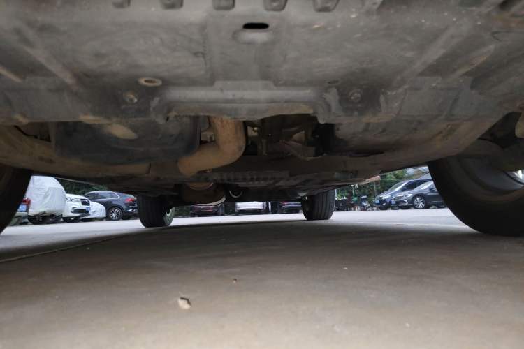 Used Toyota Highlander 2015 2.0T Four-Wheel Drive Ultimate Edition 7-Seater Chassis Front