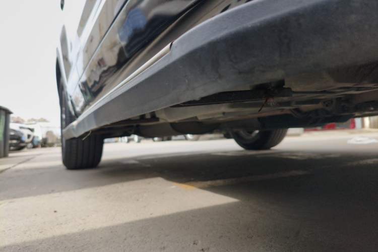Used Toyota Highlander 2015 2.0T Four-Wheel Drive Elite Edition 7-Seater Chassis Front Right