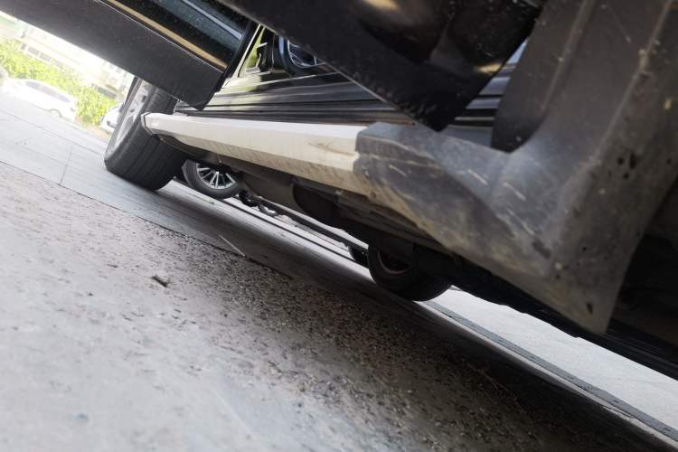 Used Toyota Highlander 2015 2.0T Four-Wheel Drive Luxury Edition 7-Seater Chassis Front Right