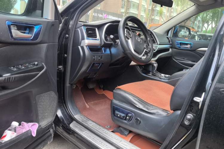 Used Toyota Highlander 2015 2.0T Four-Wheel Drive Luxury Edition 7-Seater Driver Seat