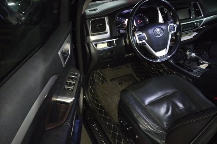 Used Toyota Highlander 2015 2.0T Four-Wheel Drive Luxury Edition 7-Seater Driver Seat
