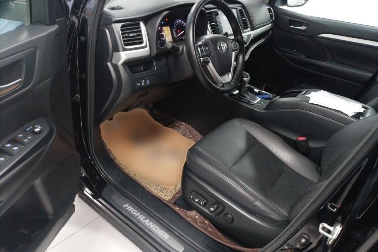 Used Toyota Highlander 2015 2.0T Four-Wheel Drive Luxury Edition 7-Seater Driver Seat