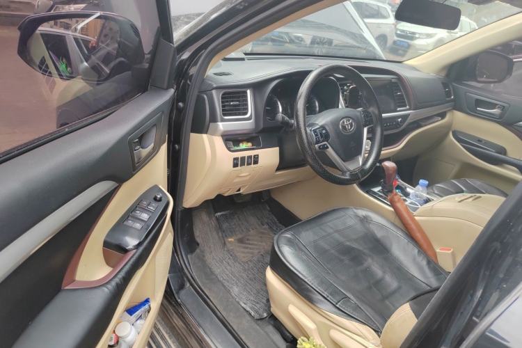 Used Toyota Highlander 2015 2.0T Four-Wheel Drive Elite Edition 7-Seater Driver Seat
