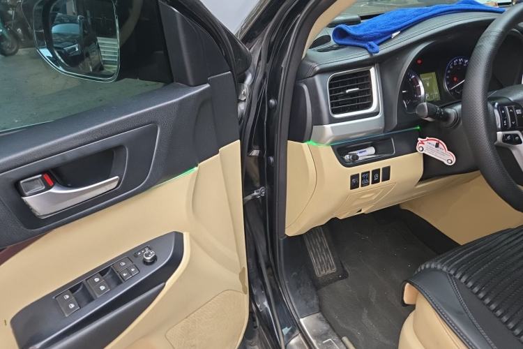 Used Toyota Highlander 2015 2.0T Four-Wheel Drive Luxury Edition 7-Seater Driver Seat