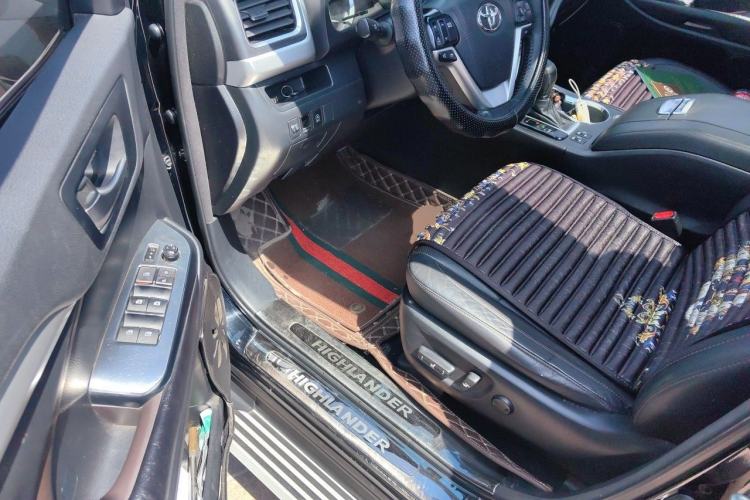 Used Toyota Highlander 2015 2.0T Four-Wheel Drive Luxury Edition 7-Seater Driver Seat