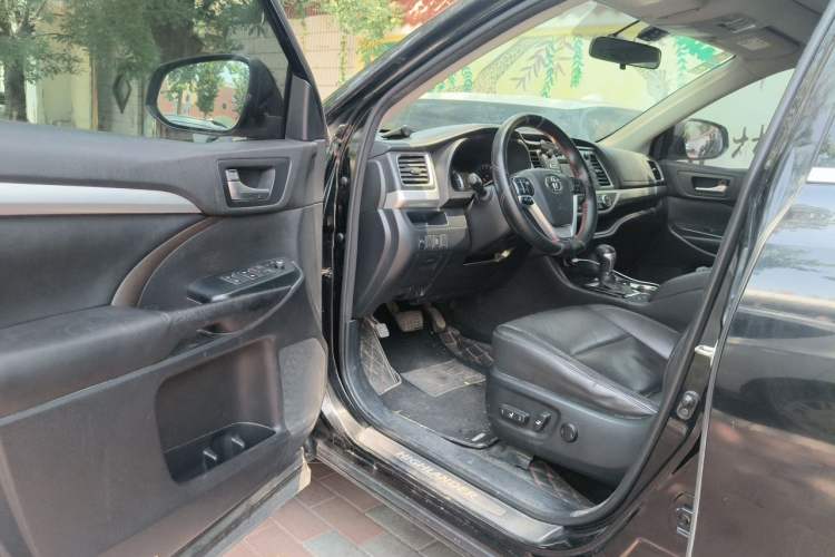 Used Toyota Highlander 2015 2.0T Four-Wheel Drive Luxury Edition 7-Seater Driver Seat