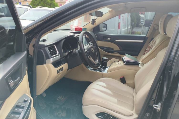 Used Toyota Highlander 2015 2.0T Four-Wheel Drive Elite Edition 7-Seater Driver Seat