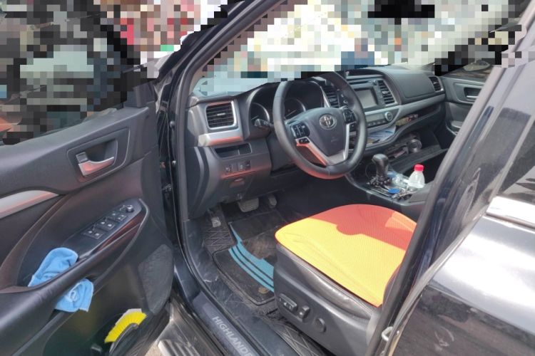 Used Toyota Highlander 2015 2.0T Four-Wheel Drive Luxury Edition 7-Seater Driver Seat