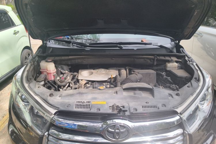 Used Toyota Highlander 2015 2.0T Four-Wheel Drive Luxury Edition 7-Seater Engine Bay