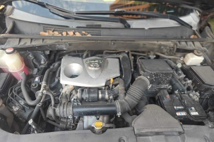 Used Toyota Highlander 2015 2.0T Four-Wheel Drive Luxury Edition 7-Seater Engine Bay