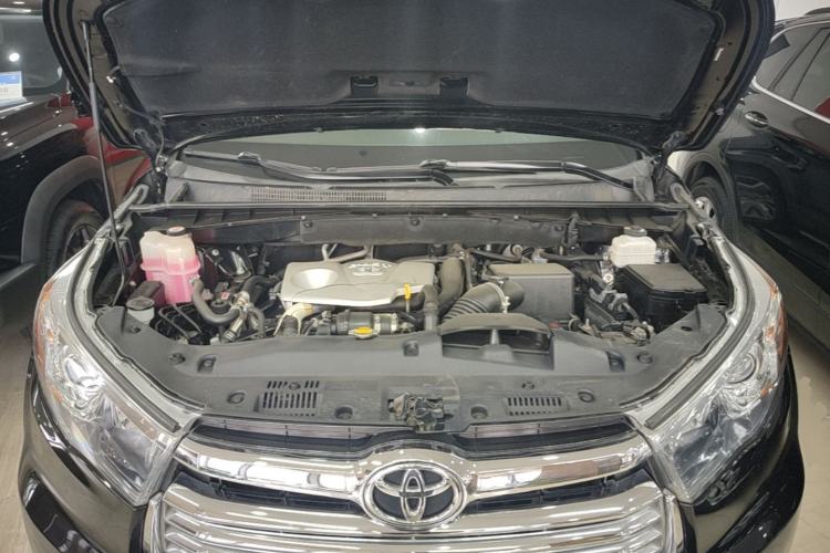 Used Toyota Highlander 2015 2.0T Four-Wheel Drive Elite Edition 7-Seater Engine Bay