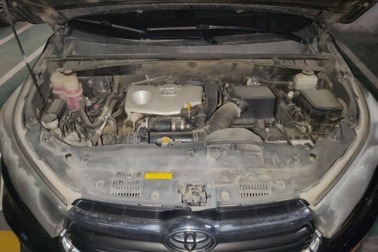 Used Toyota Highlander 2015 2.0T Four-Wheel Drive Luxury Edition 7-Seater Engine Bay