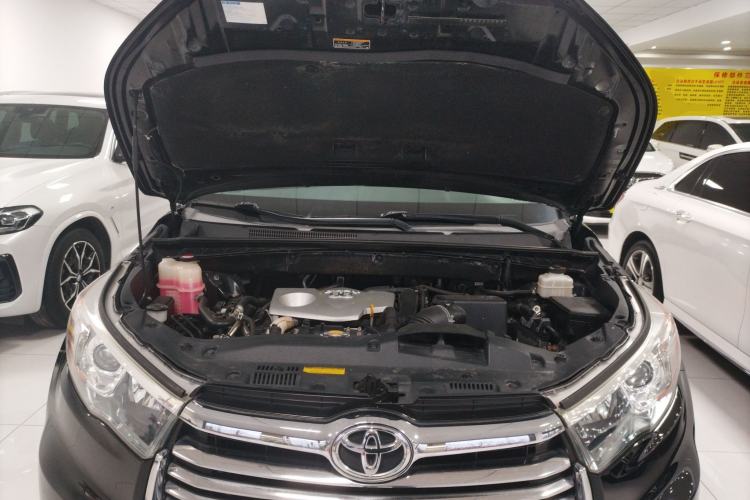 Used Toyota Highlander 2015 2.0T Four-Wheel Drive Luxury Edition 7-Seater Engine Bay
