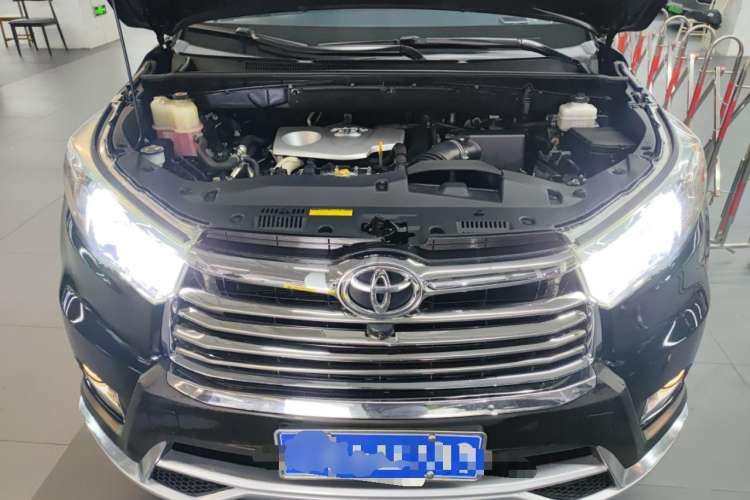 Used Toyota Highlander 2015 2.0T Four-Wheel Drive Luxury Edition 7-Seater Engine Bay