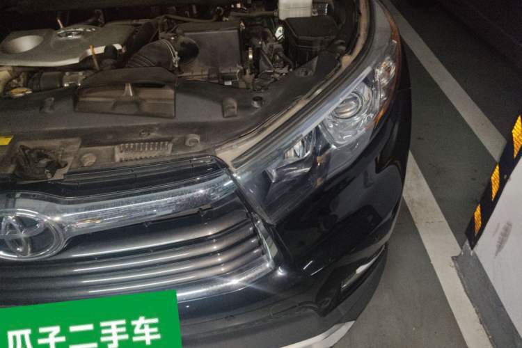 Used Toyota Highlander 2015 2.0T Four-Wheel Drive Luxury Edition 7-Seater Engine Bay Left
