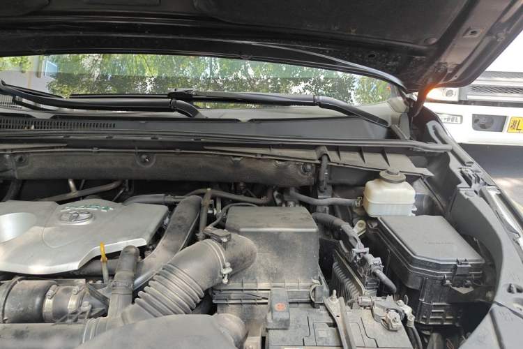 Used Toyota Highlander 2015 2.0T Two-Wheel Drive Elite Edition 5 Seats Engine Bay Left