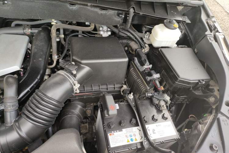 Used Toyota Highlander 2015 2.0T Four-Wheel Drive Elite Edition 7-Seater Engine Bay Left