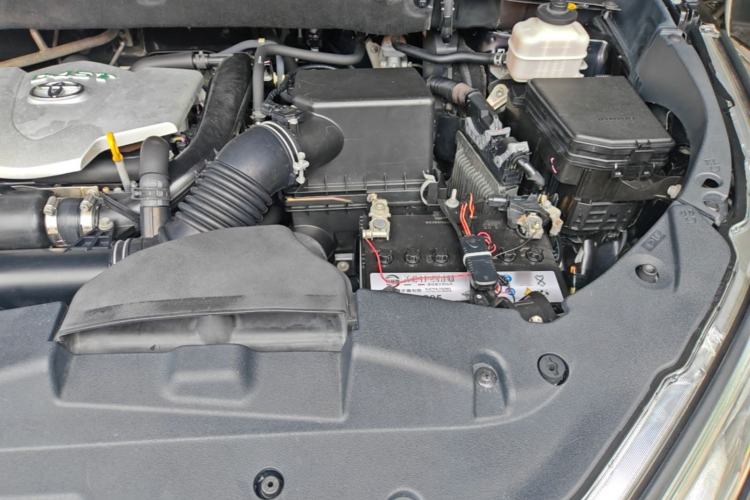 Used Toyota Highlander 2015 2.0T Four-Wheel Drive Luxury Edition 7-Seater Engine Bay Left