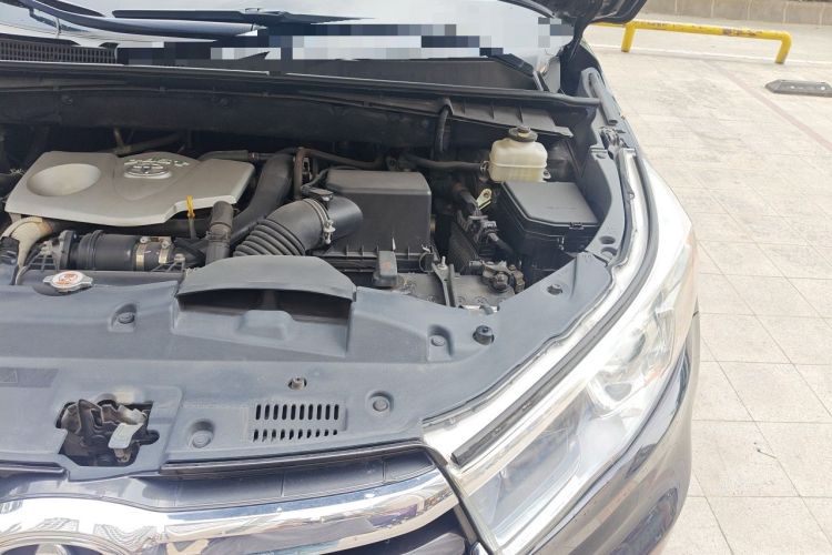 Used Toyota Highlander 2015 2.0T Four-Wheel Drive Luxury Edition 7-Seater Engine Bay Left